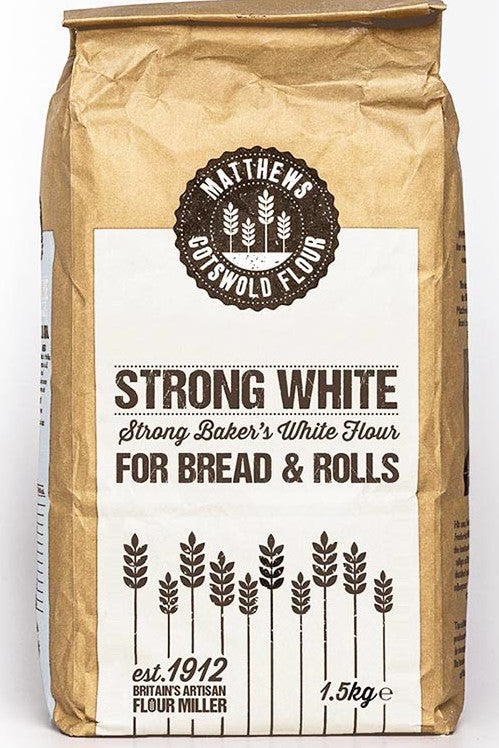 Matthews Cotswold Strong White Flour 1.5kg